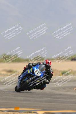 media/Sep-30-2023-SoCal Trackdays (Sat) [[636657bffb]]/Turn 15 (1120am)/